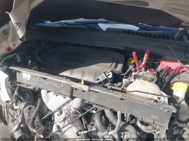 44841565 :رقم المزاد ، ZACNJABB4KPK46051 vin ، 2019 Jeep Renegade Latitude Fwd مزاد بيع