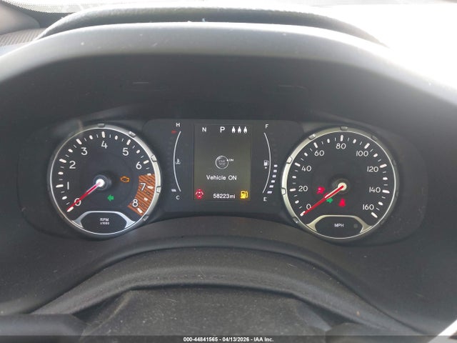 44841565 :رقم المزاد ، ZACNJABB4KPK46051 vin ، 2019 Jeep Renegade Latitude Fwd مزاد بيع