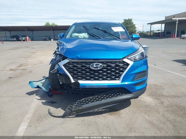KM8J23A46KU990600 Hyundai TUCSON SE
