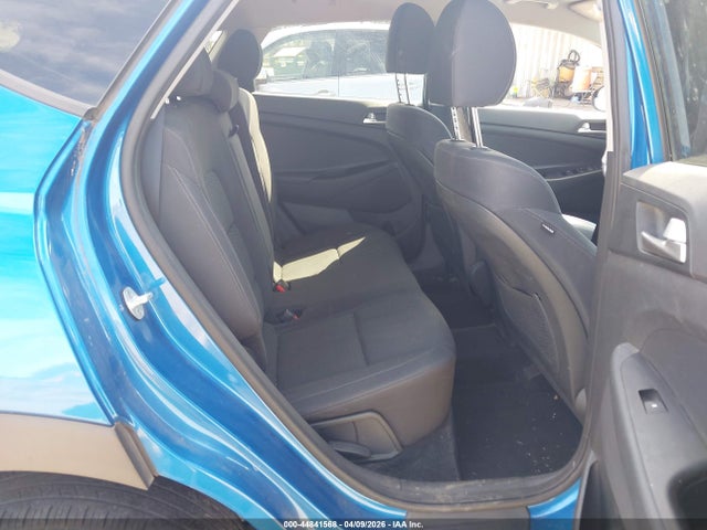 KM8J23A46KU990600 Hyundai TUCSON SE