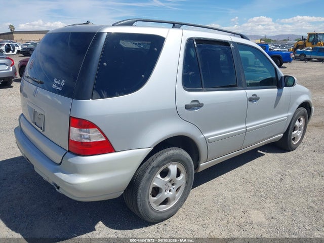 2004 Mercedes-benz Ml 350 4matic მანქანა იყიდება აუქციონზე, vin: 4JGAB57E84A482869, აუქციონის ნომერი: 44841573