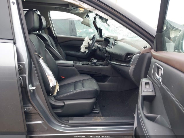 Продажа на аукционе авто 2021 Nissan Rogue Sv Fwd, vin: 5N1AT3BA4MC808449, номер лота: 44841577