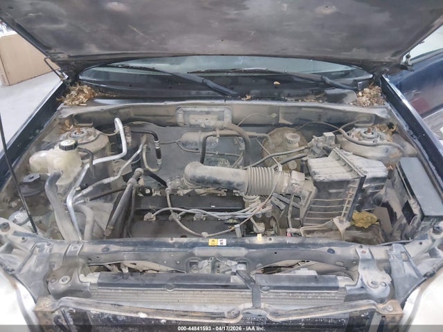 44841593 :رقم المزاد ، 4F2YU07B82KM24726 vin ، 2002 Mazda Tribute Dx مزاد بيع