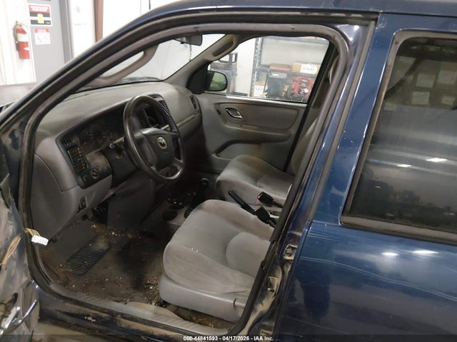 44841593 :رقم المزاد ، 4F2YU07B82KM24726 vin ، 2002 Mazda Tribute Dx مزاد بيع