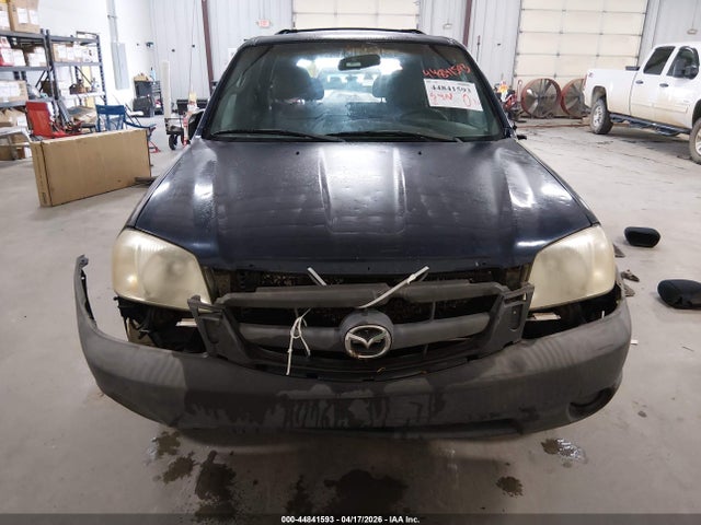 44841593 :رقم المزاد ، 4F2YU07B82KM24726 vin ، 2002 Mazda Tribute Dx مزاد بيع