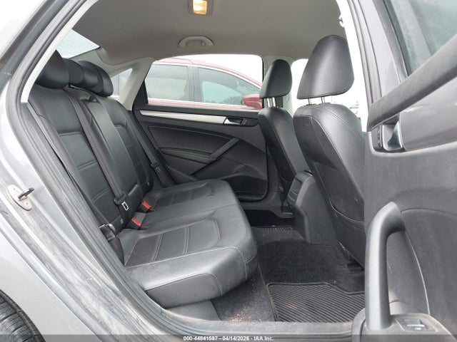 Volkswagen Passat 1.8t Wolfsburg Edition 2014 1VWAS7A36EC092931 Image 8