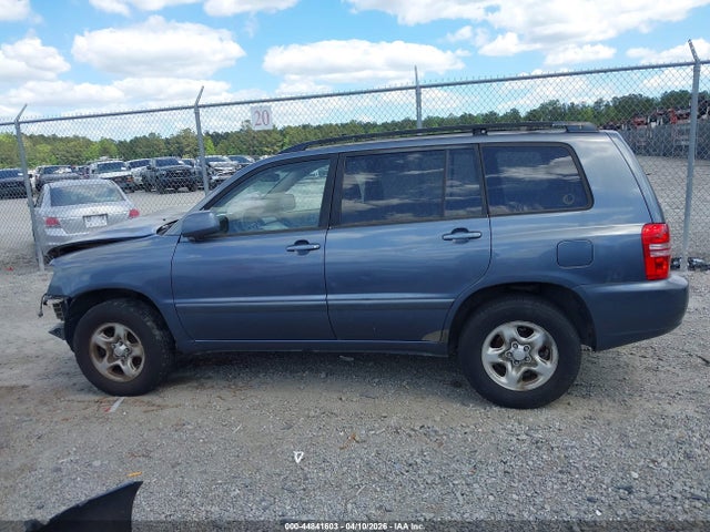 44841603 :رقم المزاد ، JTEHF21A730120575 vin ، 2003 Toyota Highlander V6 مزاد بيع