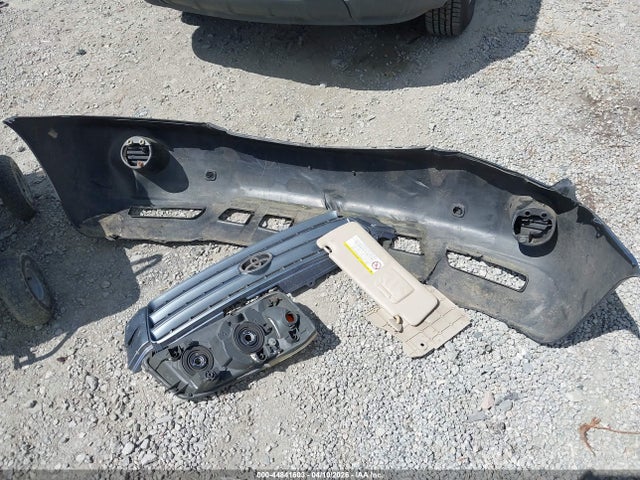 44841603 :رقم المزاد ، JTEHF21A730120575 vin ، 2003 Toyota Highlander V6 مزاد بيع