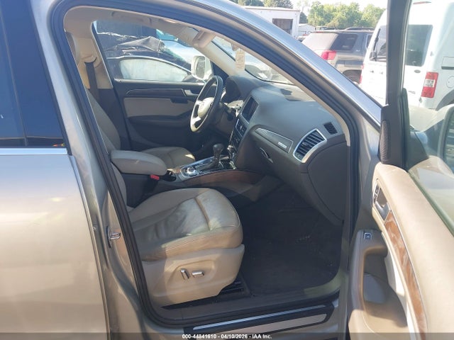 44841610 :رقم المزاد ، WA1LFAFP8EA101823 vin ، 2014 Audi Q5 2.0t Premium مزاد بيع