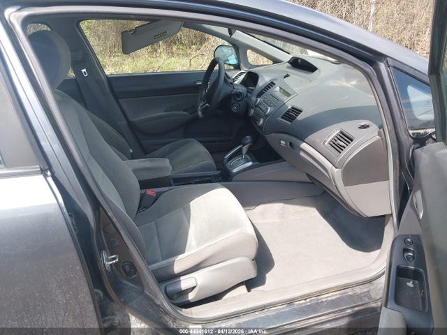 44841612 :رقم المزاد ، 19XFA1F58AE025494 vin ، 2010 Honda Civic Lx مزاد بيع