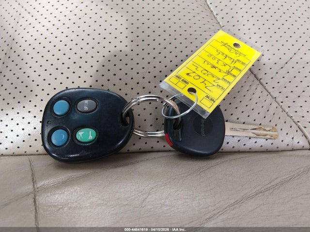 44841619 :رقم المزاد ، JTJHF10U520278371 vin ، 2002 Lexus Rx 300 مزاد بيع