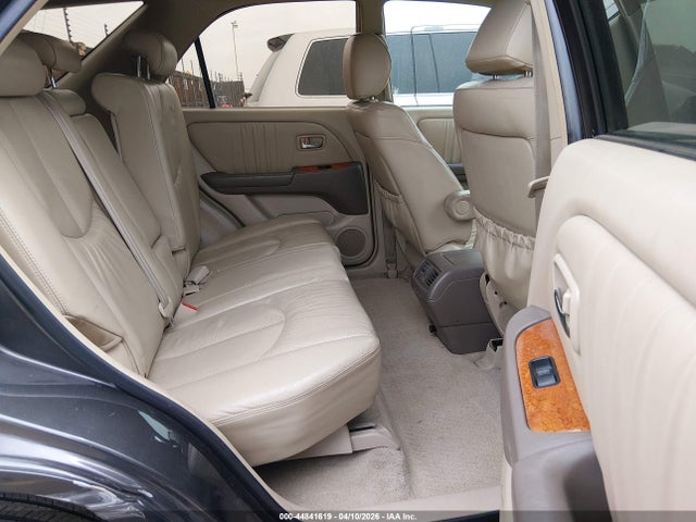 44841619 :رقم المزاد ، JTJHF10U520278371 vin ، 2002 Lexus Rx 300 مزاد بيع
