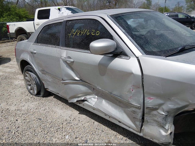 Продаж на аукціоні авто 2009 Chrysler 300 Touring/signature Series, vin: 2C3KK53V29H600877, номер лоту: 44841620