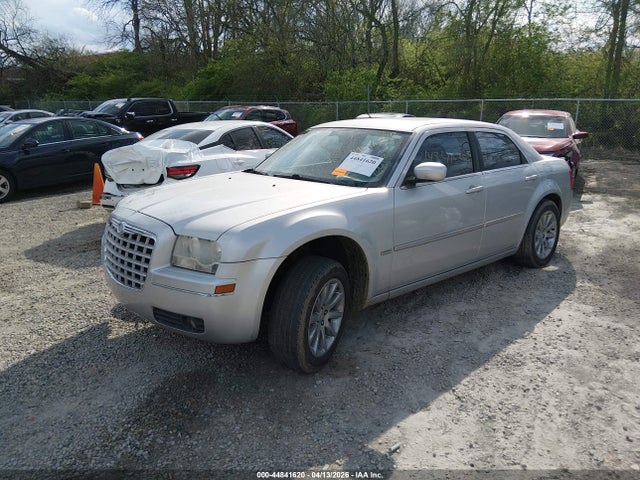 Продаж на аукціоні авто 2009 Chrysler 300 Touring/signature Series, vin: 2C3KK53V29H600877, номер лоту: 44841620