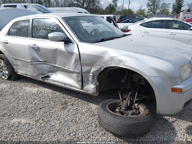 Продаж на аукціоні авто 2009 Chrysler 300 Touring/signature Series, vin: 2C3KK53V29H600877, номер лоту: 44841620
