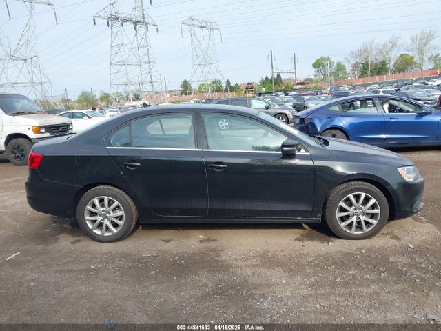 44841633 :رقم المزاد ، 3VWDP7AJ1DM351156 vin ، 2013 Volkswagen Jetta Se مزاد بيع