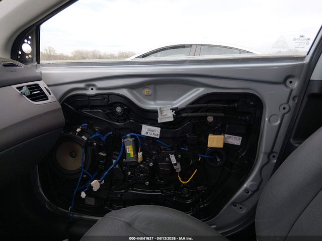 44841637 :رقم المزاد ، KMHDH4AE0DU730285 vin ، 2013 Hyundai Elantra Limited مزاد بيع