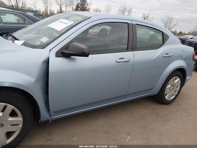 2013 Dodge Avenger Se მანქანა იყიდება აუქციონზე, vin: 1C3CDZAB4DN582963, აუქციონის ნომერი: 44841660