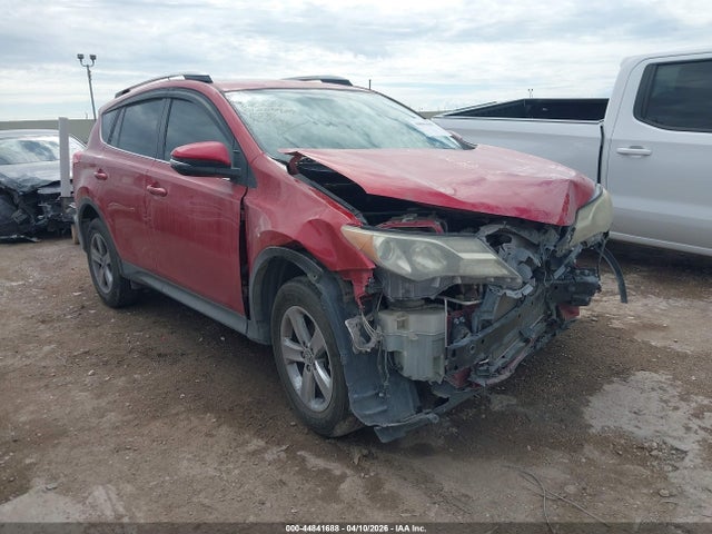 Toyota Rav4 Xle 2015 2T3WFREV9FW167396 Image 1