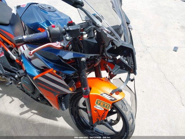 44841693 :رقم المزاد ، MD2JYJ401RN207911 vin ، 2024 Ktm 390 Rc مزاد بيع