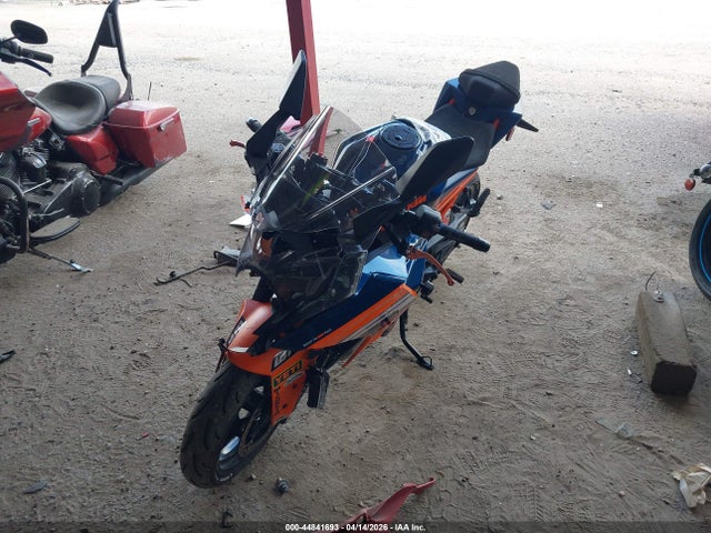 44841693 :رقم المزاد ، MD2JYJ401RN207911 vin ، 2024 Ktm 390 Rc مزاد بيع