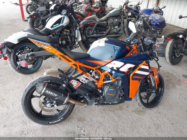 44841693 :رقم المزاد ، MD2JYJ401RN207911 vin ، 2024 Ktm 390 Rc مزاد بيع