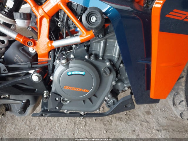 44841693 :رقم المزاد ، MD2JYJ401RN207911 vin ، 2024 Ktm 390 Rc مزاد بيع