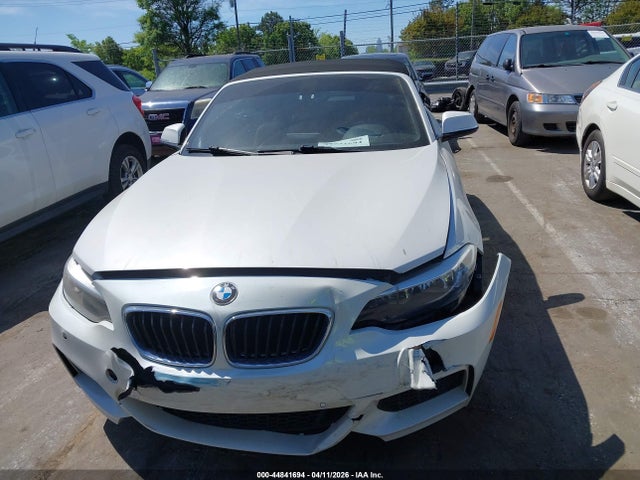 2016 Bmw 228i მანქანა იყიდება აუქციონზე, vin: WBA1K9C5XGV322570, აუქციონის ნომერი: 44841694