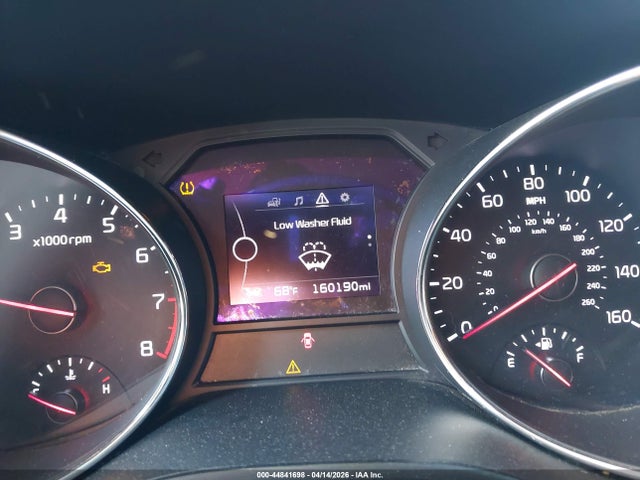 44841698 :رقم المزاد ، KNDMB5C17H6233587 vin ، 2017 Kia Sedona Lx مزاد بيع