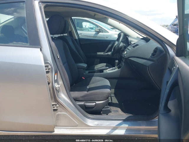 2010 Mazda Mazda3 I Sport მანქანა იყიდება აუქციონზე, vin: JM1BL1SG1A1273749, აუქციონის ნომერი: 44841713