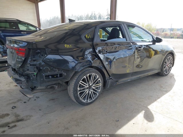 44841715 :رقم المزاد ، 3KPF44AC2NE482838 vin ، 2022 Kia Forte Gt Manual مزاد بيع