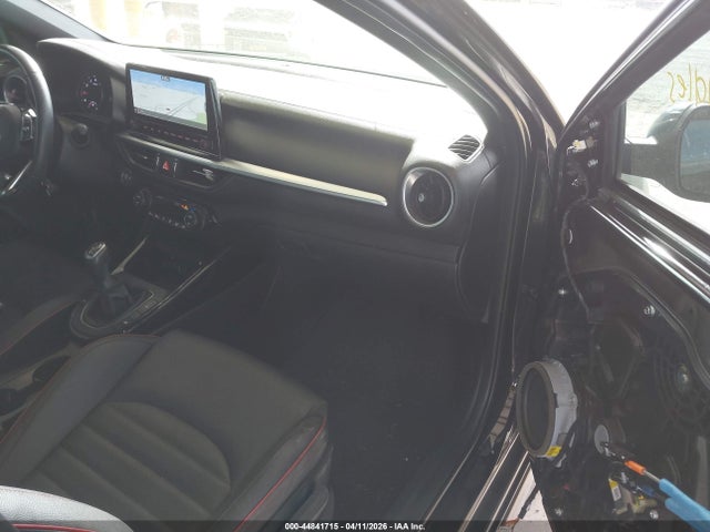44841715 :رقم المزاد ، 3KPF44AC2NE482838 vin ، 2022 Kia Forte Gt Manual مزاد بيع