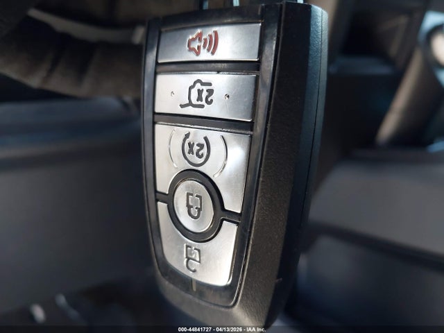 1FMJU1KT4KEA58054 Ford Expedition Limited
