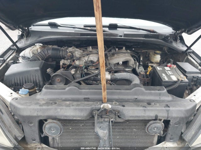 Продажа на аукционе авто 2006 Kia Sorento Ex/lx, vin: KNDJC733165615839, номер лота: 44841745