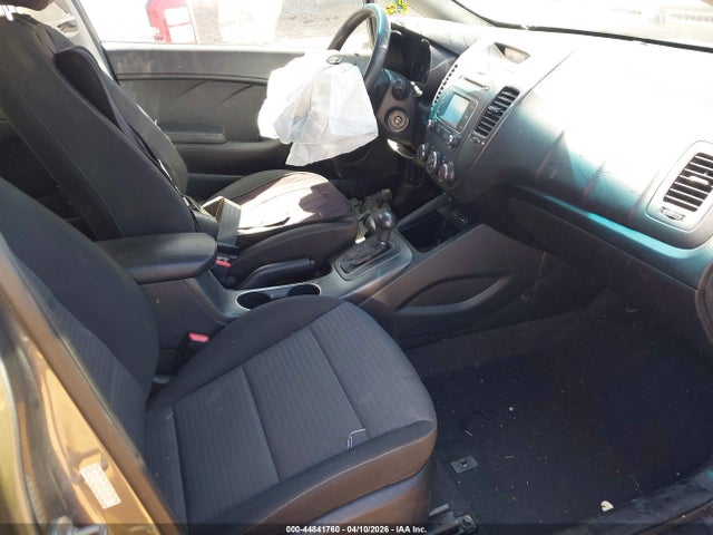 Aukcja sprzedaży 2016 Kia Forte Lx, vin: KNAFX4A69G5522930, numer aukcji: 44841760