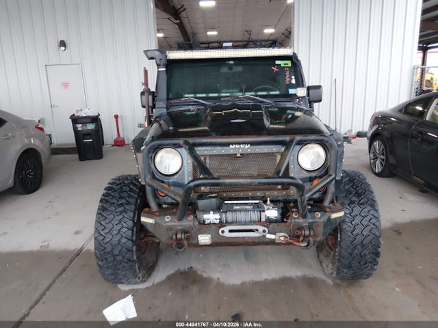 44841767 :رقم المزاد ، 1J4BA5H1XAL146092 vin ، 2010 Jeep Wrangler Unlimited Sahara مزاد بيع