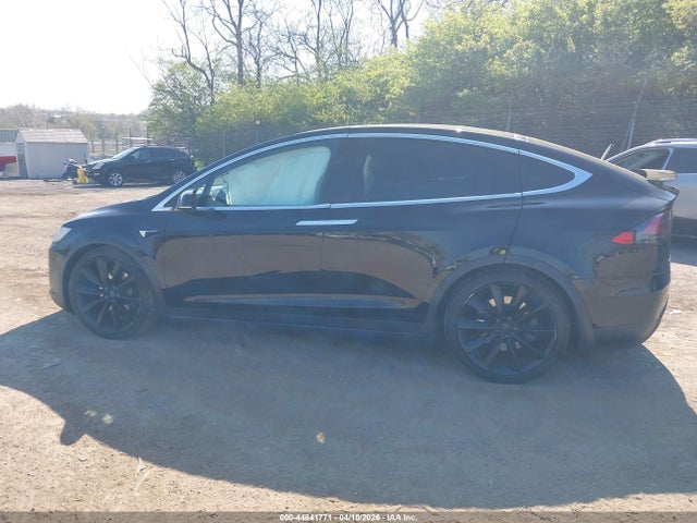 Aukcja sprzedaży 2017 Tesla Model X, vin: 5YJXCDE24HF052946, numer aukcji: 44841771
