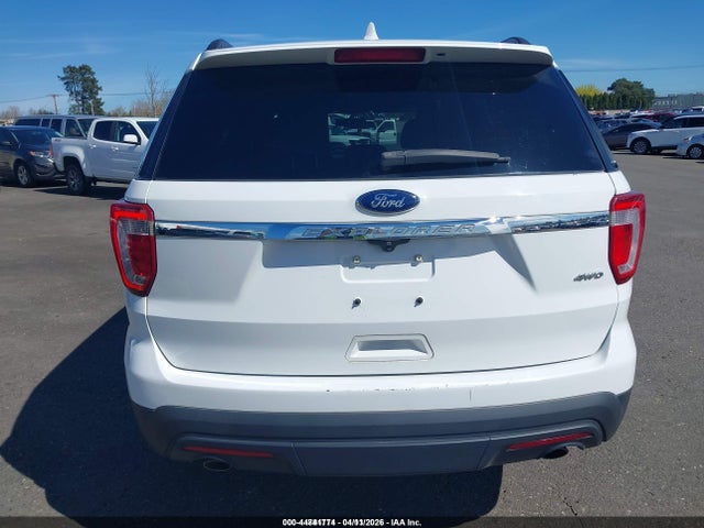1FM5K8B88HGD23003 Ford Explorer