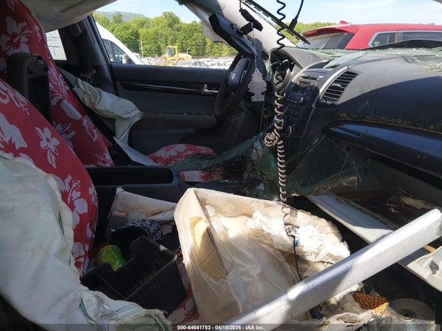 Aukcja sprzedaży 2011 Kia Sorento Lx, vin: 5XYKT3A12BG130173, numer aukcji: 44841783