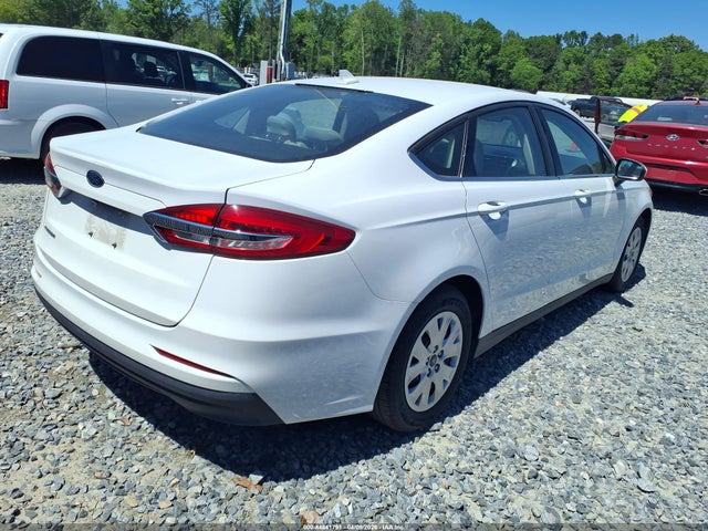 2020 FORD FUSION 3FA6P0G79LR201527 Photo 3