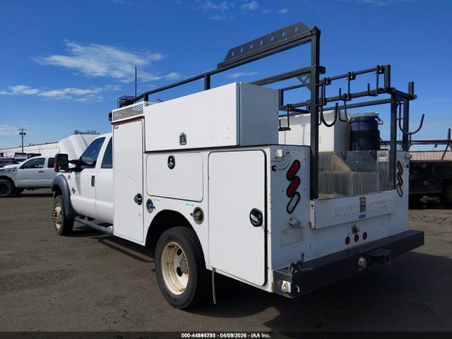 Ford F-550 Chassis Xl 2015 1FD0W5HT0FEA04695 Image 3