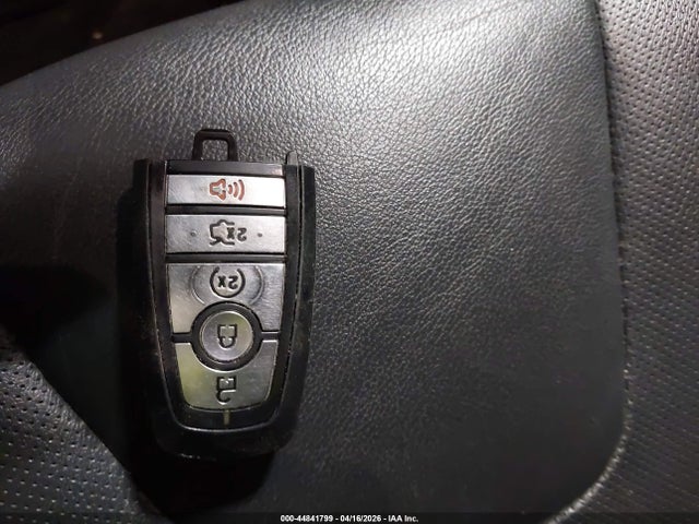 2018 Ford Fusion Titanium მანქანა იყიდება აუქციონზე, vin: 3FA6P0D95JR188651, აუქციონის ნომერი: 44841799