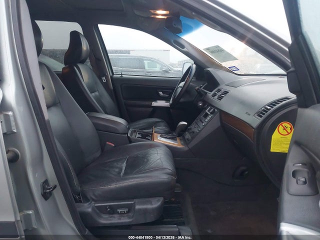 Aukcja sprzedaży 2004 Volvo Xc90 2.5t, vin: YV1CN59H941058901, numer aukcji: 44841800