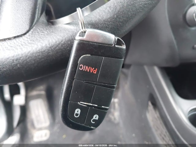 2018 Dodge Journey Se მანქანა იყიდება აუქციონზე, vin: 3C4PDCAB8JT375739, აუქციონის ნომერი: 44841836