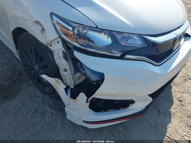 3HGGK5H66JM716819 Honda Fit Sport