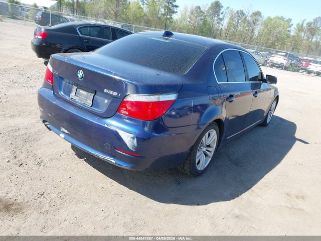 2010 BMW 528I WBANU5C51AC127111 Photo 3