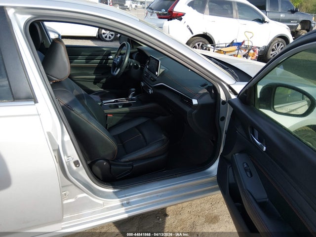 2021 Nissan Altima Sr Fwd მანქანა იყიდება აუქციონზე, vin: 1N4BL4CV7MN348892, აუქციონის ნომერი: 44841868