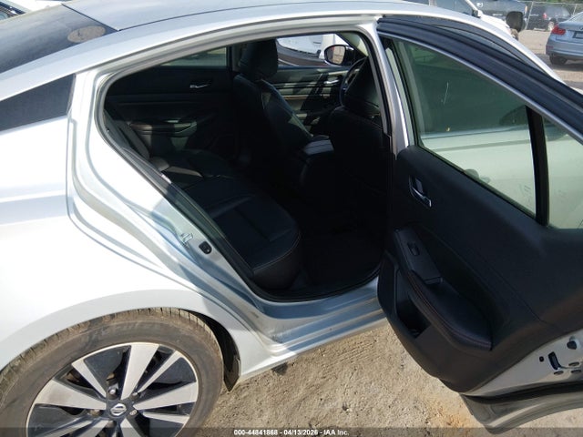 2021 Nissan Altima Sr Fwd მანქანა იყიდება აუქციონზე, vin: 1N4BL4CV7MN348892, აუქციონის ნომერი: 44841868
