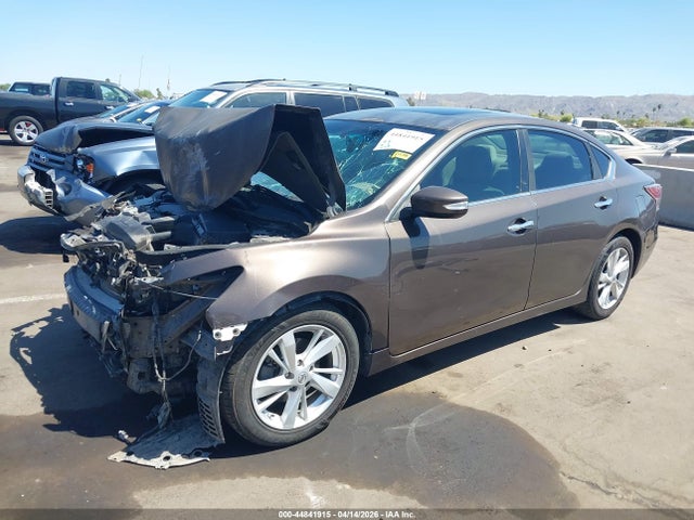 2015 Nissan Altima 2.5 Sv მანქანა იყიდება აუქციონზე, vin: 1N4AL3AP0FC176536, აუქციონის ნომერი: 44841915