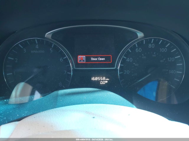 2015 Nissan Altima 2.5 Sv მანქანა იყიდება აუქციონზე, vin: 1N4AL3AP0FC176536, აუქციონის ნომერი: 44841915